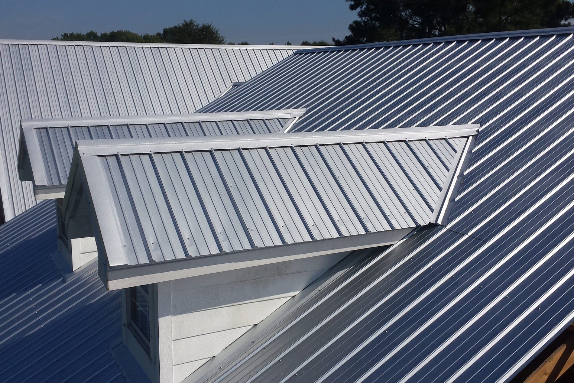 metal roofing installation